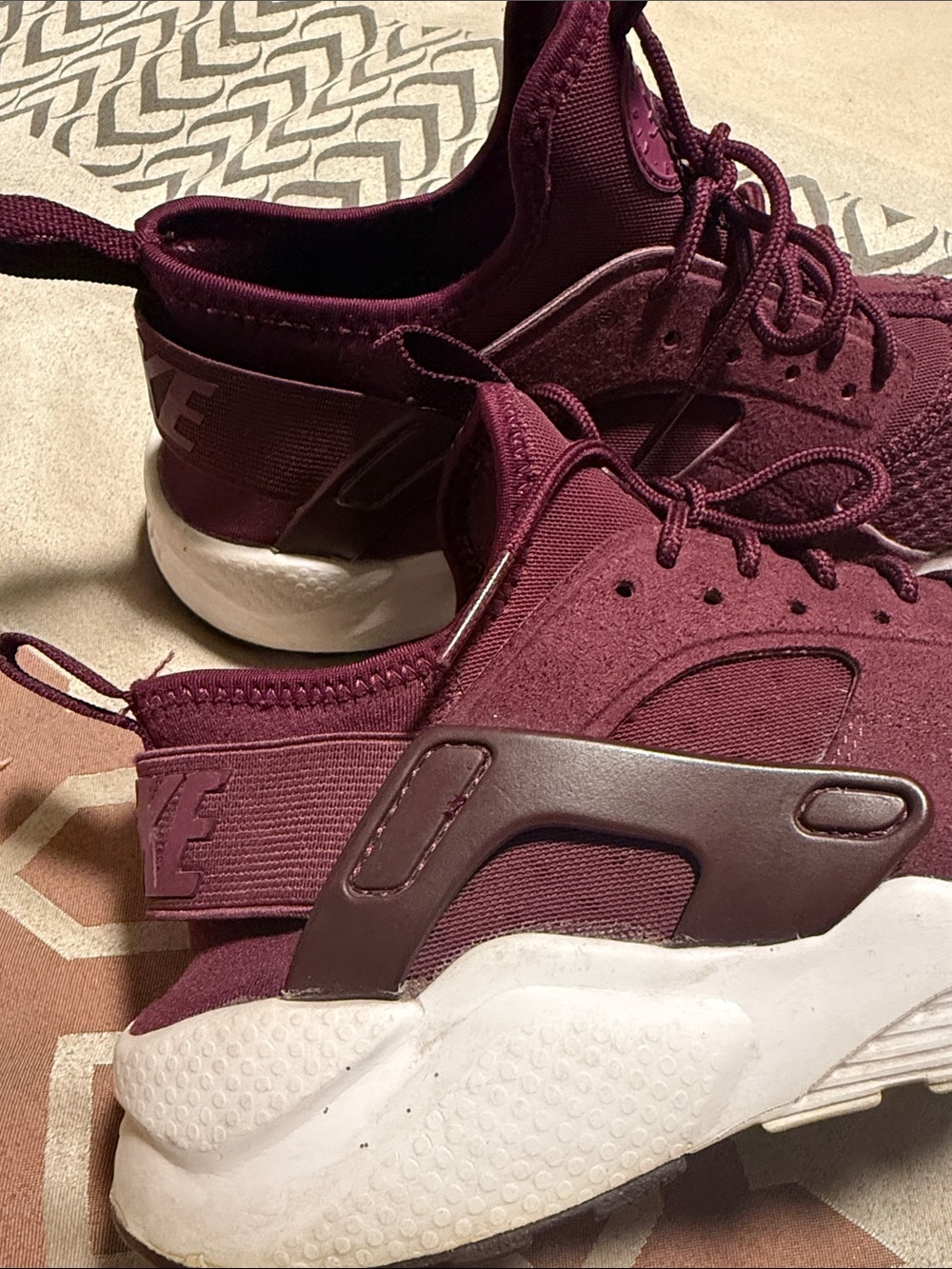 Nike Air Huarache Run Ultra SE In Berry - Picture 3 of 6